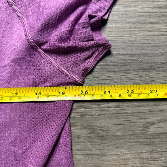 Lululemon Women's Run: Swiftly Tech Short Sleeve Crew - Purple - Picture 6 of 10